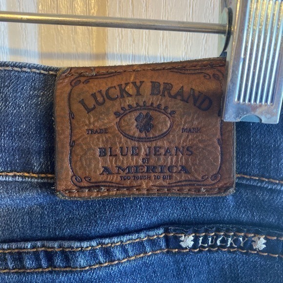 Lucky brand jeans size 8/29 - Picture 5 of 6